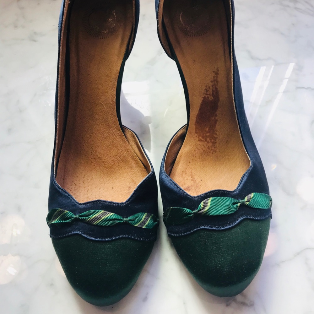 Lucky Penny navy/green heels sized 10.5